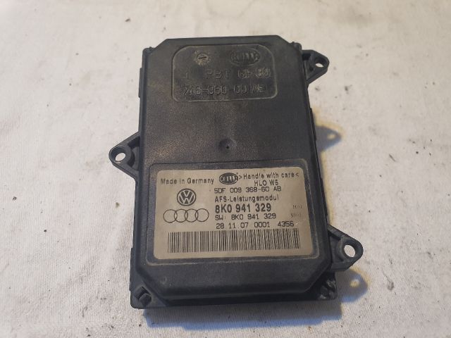 bontott AUDI A4 B8 Xenon Trafó