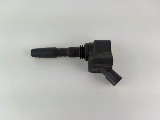 bontott AUDI A4 B9 Gyújtótrafó