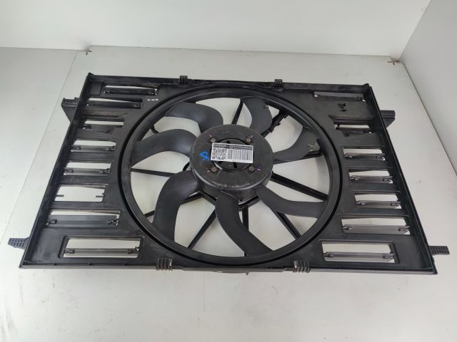 bontott AUDI A4 B9 Hűtőventilátor