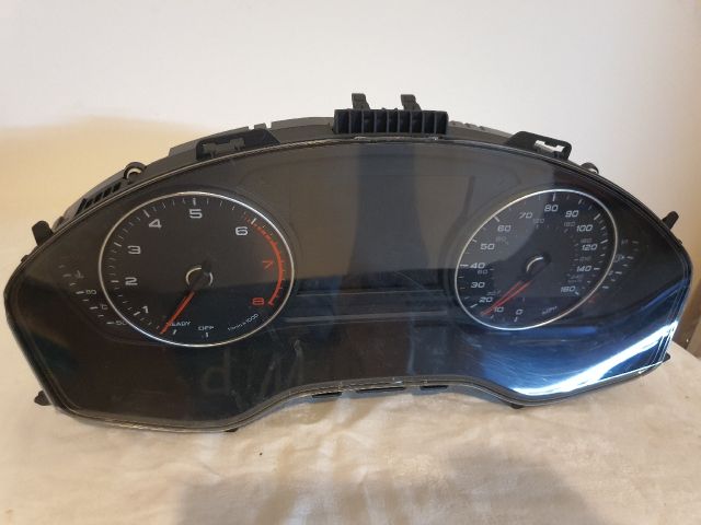 bontott AUDI A4 B9 Kilométeróra