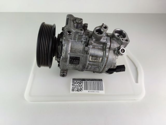 bontott AUDI A4 B9 Klímakompresszor