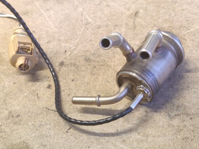 bontott AUDI A4 B9 AdBlue Befecskendező Egység