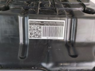 bontott AUDI A4 B9 AdBlue Tartály