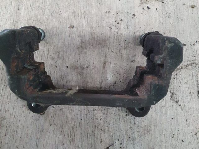 bontott AUDI A4 B9 Bal hátsó Fékkengyel