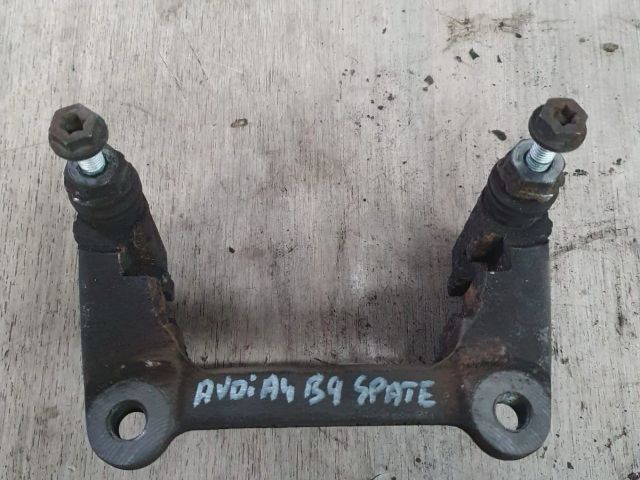 bontott AUDI A4 B9 Bal hátsó Fékkengyel