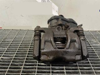 bontott AUDI A4 B9 Bal hátsó Féknyereg Munkahengerrel