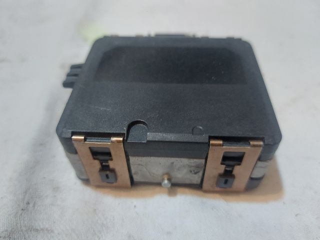 bontott AUDI A4 B9 Distronic Vezérlő Panel