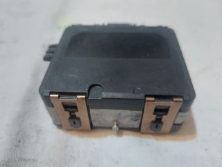 bontott AUDI A4 B9 Distronic Vezérlő Panel