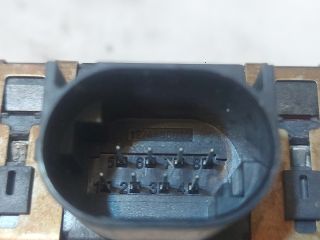 bontott AUDI A4 B9 Distronic Vezérlő Panel