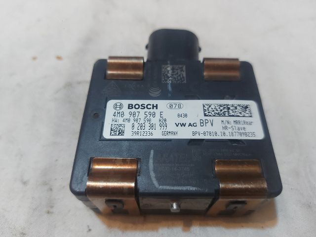 bontott AUDI A4 B9 Distronic Vezérlő Panel