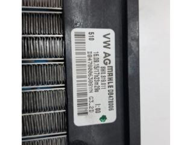 bontott AUDI A4 B9 Fűtőradiátor