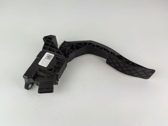 bontott AUDI A4 B9 Gázpedál (Elektromos)