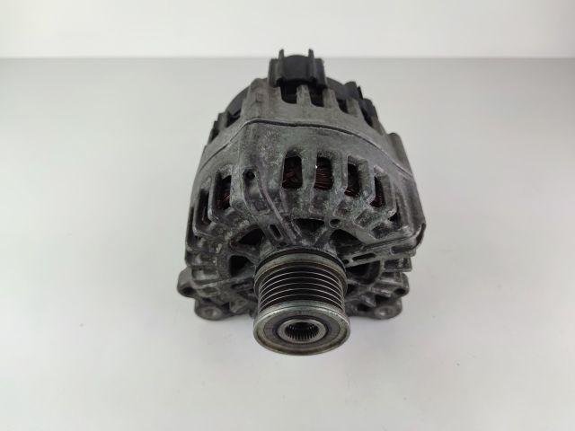 bontott AUDI A4 B9 Generátor