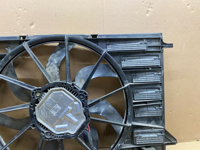 bontott AUDI A4 B9 Hűtőventilátor