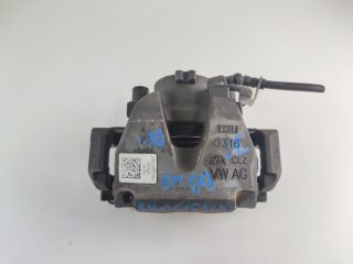 bontott AUDI A4 B9 Jobb első Féknyereg Munkahengerrel