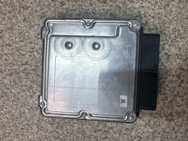 bontott AUDI A4 B9 Kilométeróra