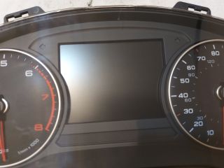 bontott AUDI A4 B9 Kilométeróra