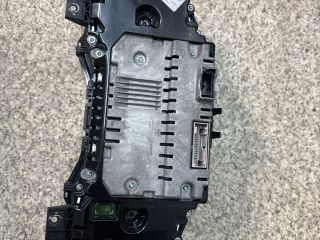 bontott AUDI A4 B9 Kilométeróra