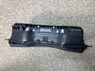 bontott AUDI A4 B9 Kilométeróra