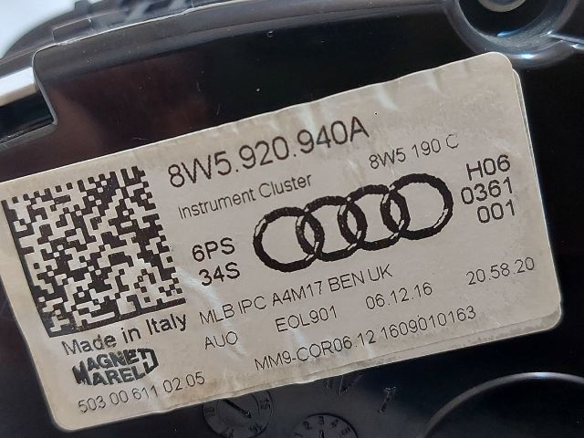 bontott AUDI A4 B9 Kilométeróra