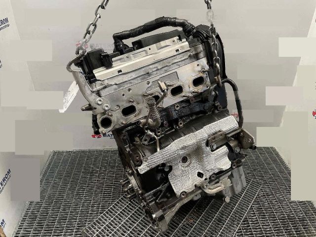bontott AUDI A4 B9 Motor (Fűzött blokk hengerfejjel)