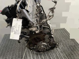 bontott AUDI A4 B9 Motor (Fűzött blokk hengerfejjel)