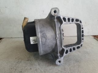 bontott AUDI A4 B9 Motor Tartó Bak Bal
