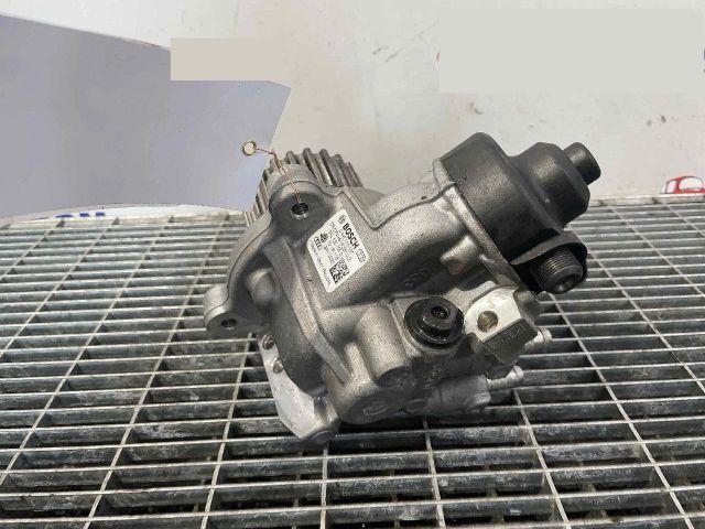 bontott AUDI A4 B9 Nagynyomású Szivattyú