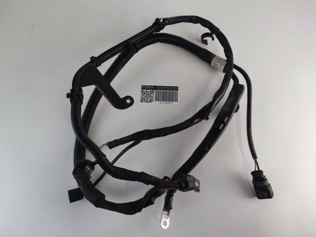 bontott AUDI A4 B9 Önindító Kábelköteg