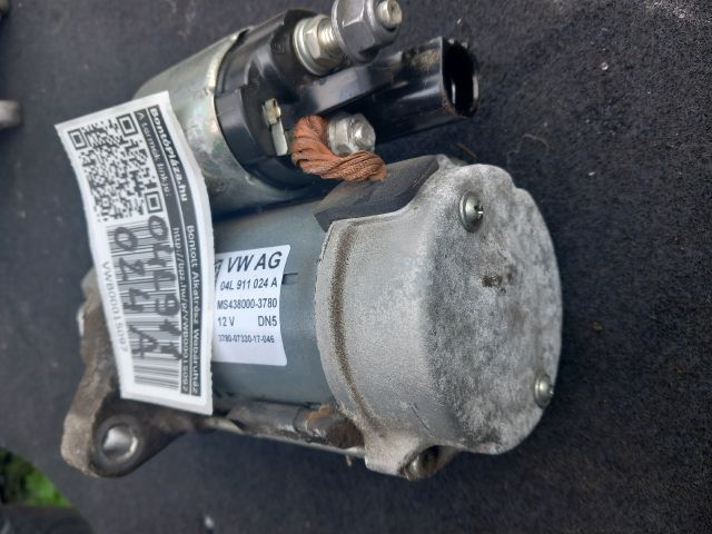 bontott AUDI A4 B9 Önindító