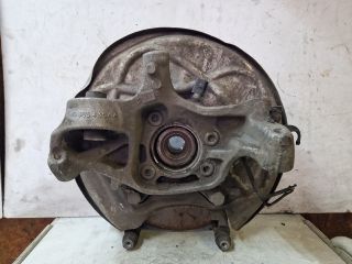 bontott AUDI A4 B9 Bal hátsó Kerékagy