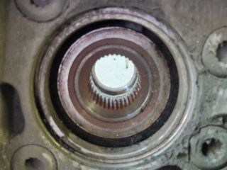 bontott AUDI A4 B9 Bal hátsó Kerékagy