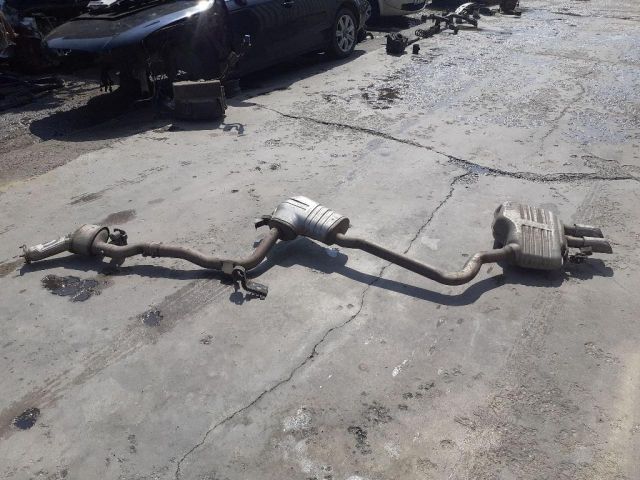 bontott AUDI A4 B9 Komplett Kipufogó Rendszer