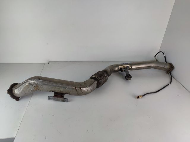 bontott AUDI A4 B9 Középső Kipufogó Cső