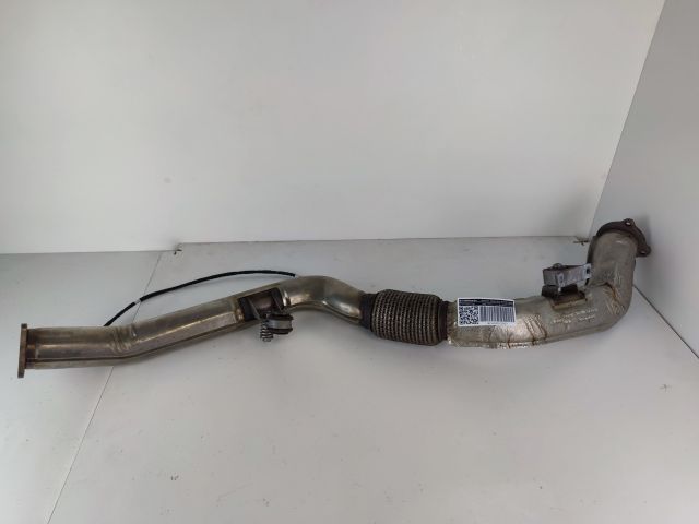bontott AUDI A4 B9 Középső Kipufogó Cső
