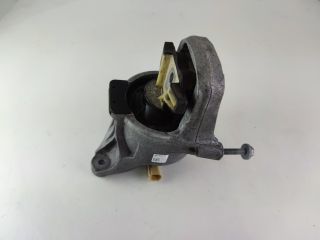 bontott AUDI A4 B9 Motor Tartó Bak Bal