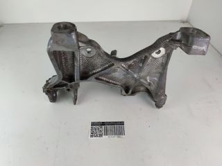 bontott AUDI A4 B9 Motor Tartó Bak Jobb