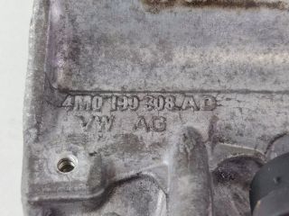 bontott AUDI A4 B9 Motor Tartó Bak Jobb