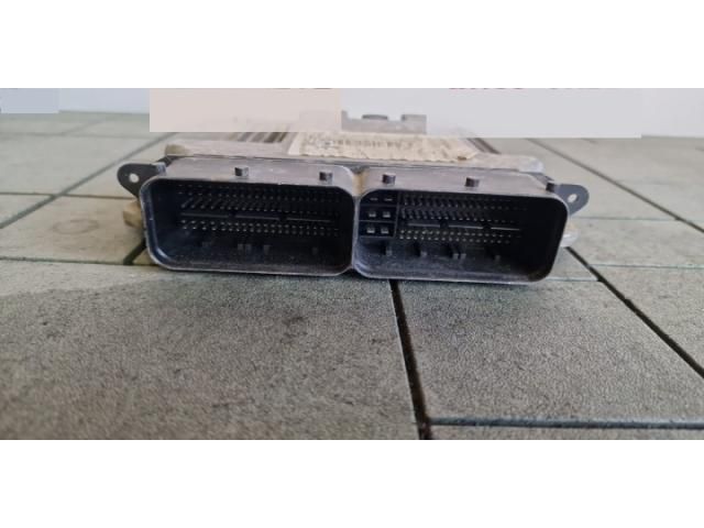 bontott AUDI A4 B9 Motorvezérlő