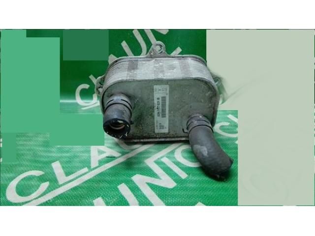 bontott AUDI A4 B9 Olajhűtő