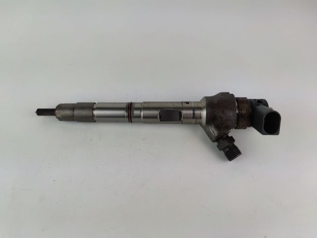 bontott AUDI A4 B9 Porlasztó (1 db)