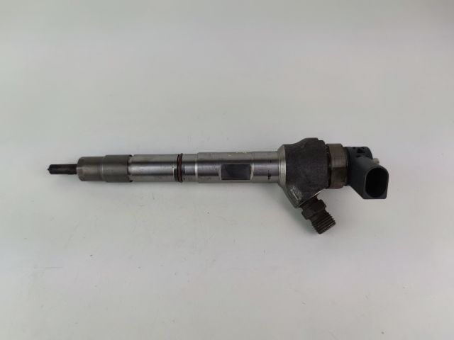 bontott AUDI A4 B9 Porlasztó (1 db)