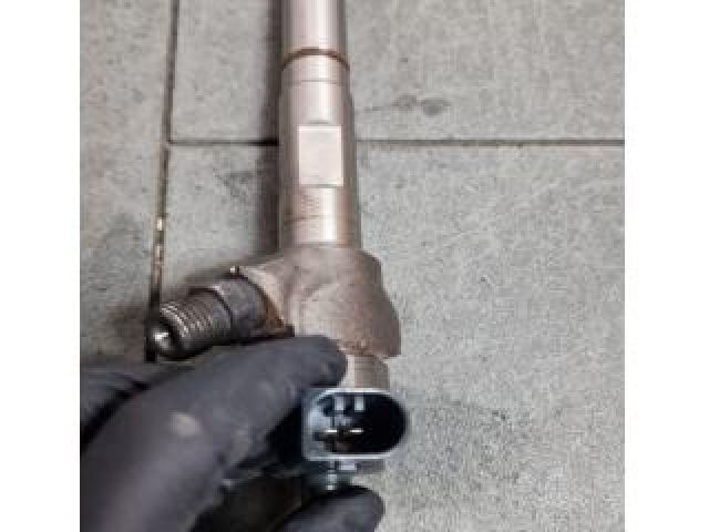 bontott AUDI A4 B9 Porlasztó (1 db)