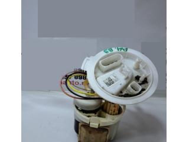 bontott AUDI A4 B9 Üzemanyag Szivattyú