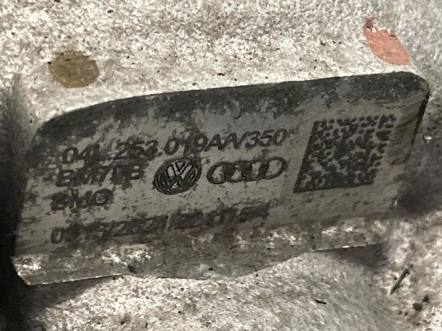 bontott AUDI A4 B9 Turbó