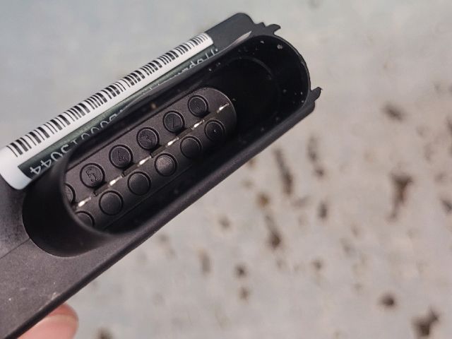 bontott AUDI A4 B9 Üzemanyag Szivattyú Relé