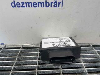 bontott AUDI A4 B9 Üzemanyag Szivattyú Relé