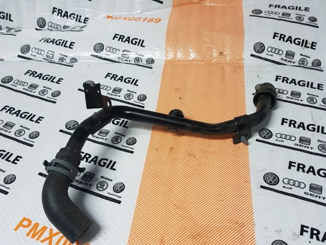 bontott AUDI A4 B9 Vízcső