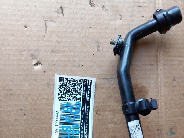 bontott AUDI A4 B9 Vízcső