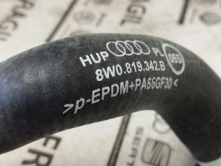 bontott AUDI A4 B9 Vízcső